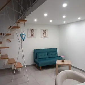 Vakantiehuis Bed Casa Via Gallipoli - Corte Bari, Brindisi